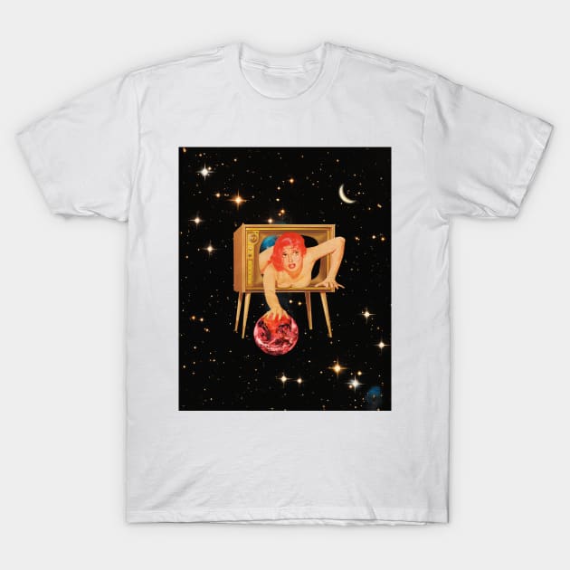 Spacial Horror Movie T-Shirt by CollageSoul